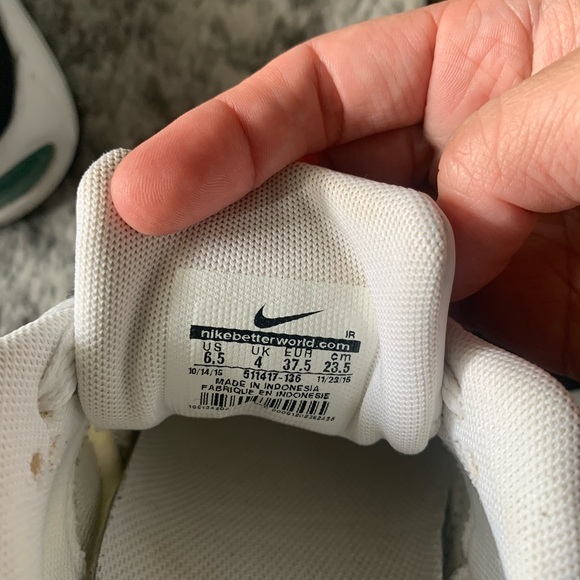 Nike Air women’s 6.5. EUC - Picture 8 of 9